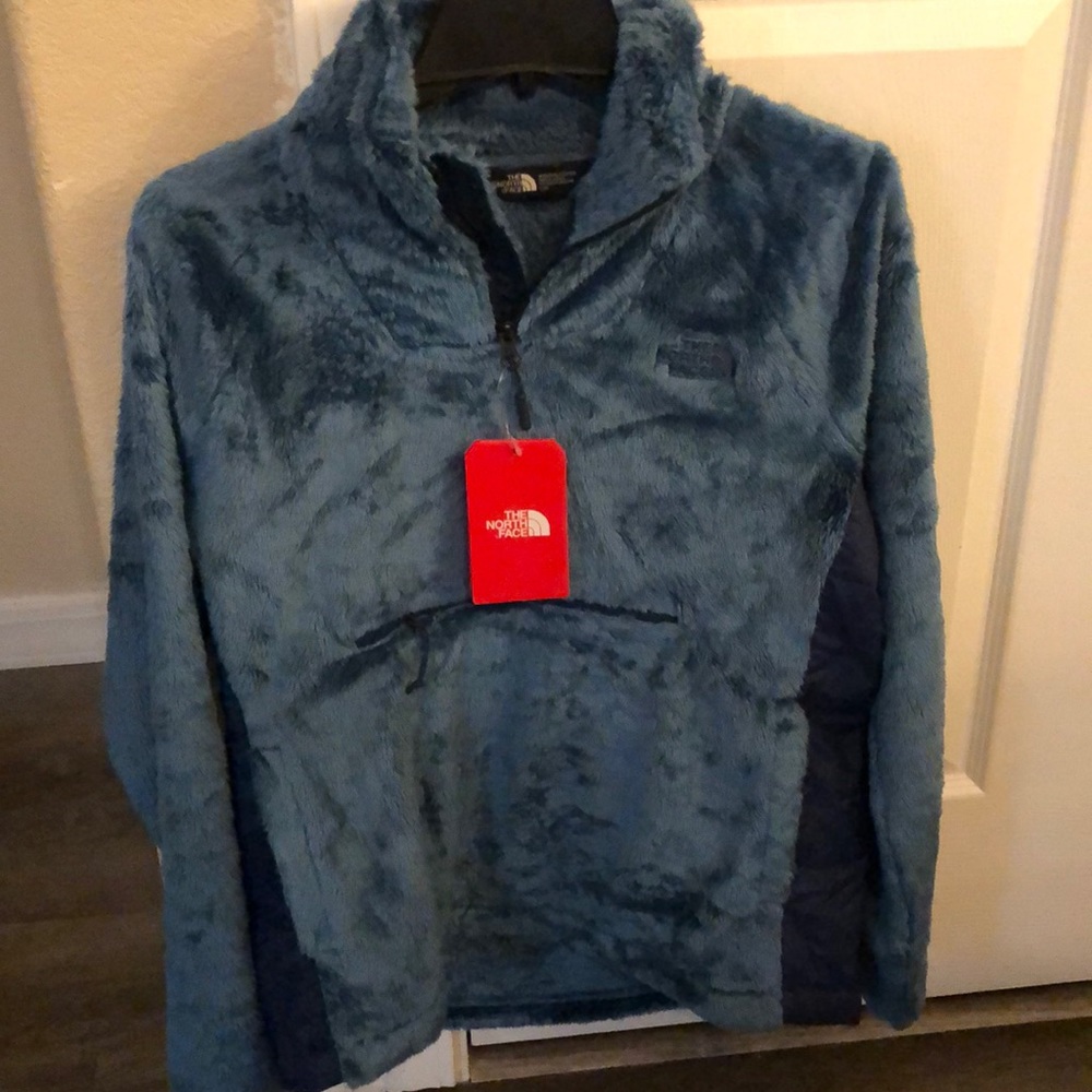 The North Face NWT soft pullover.